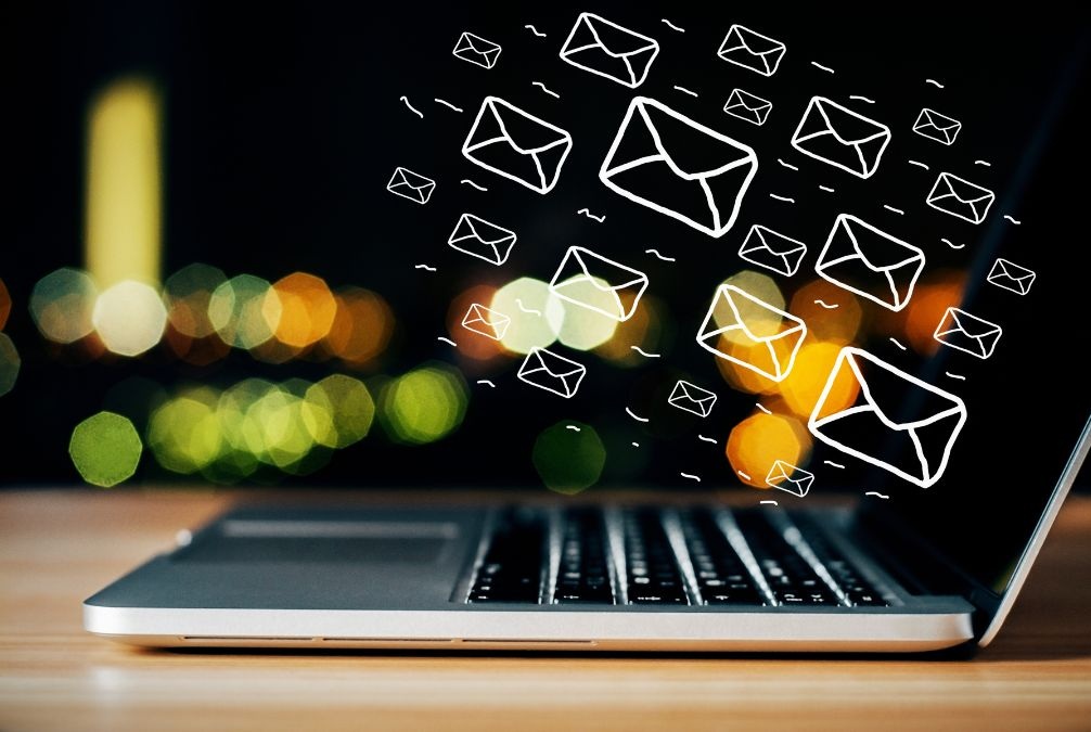 What is email marketing